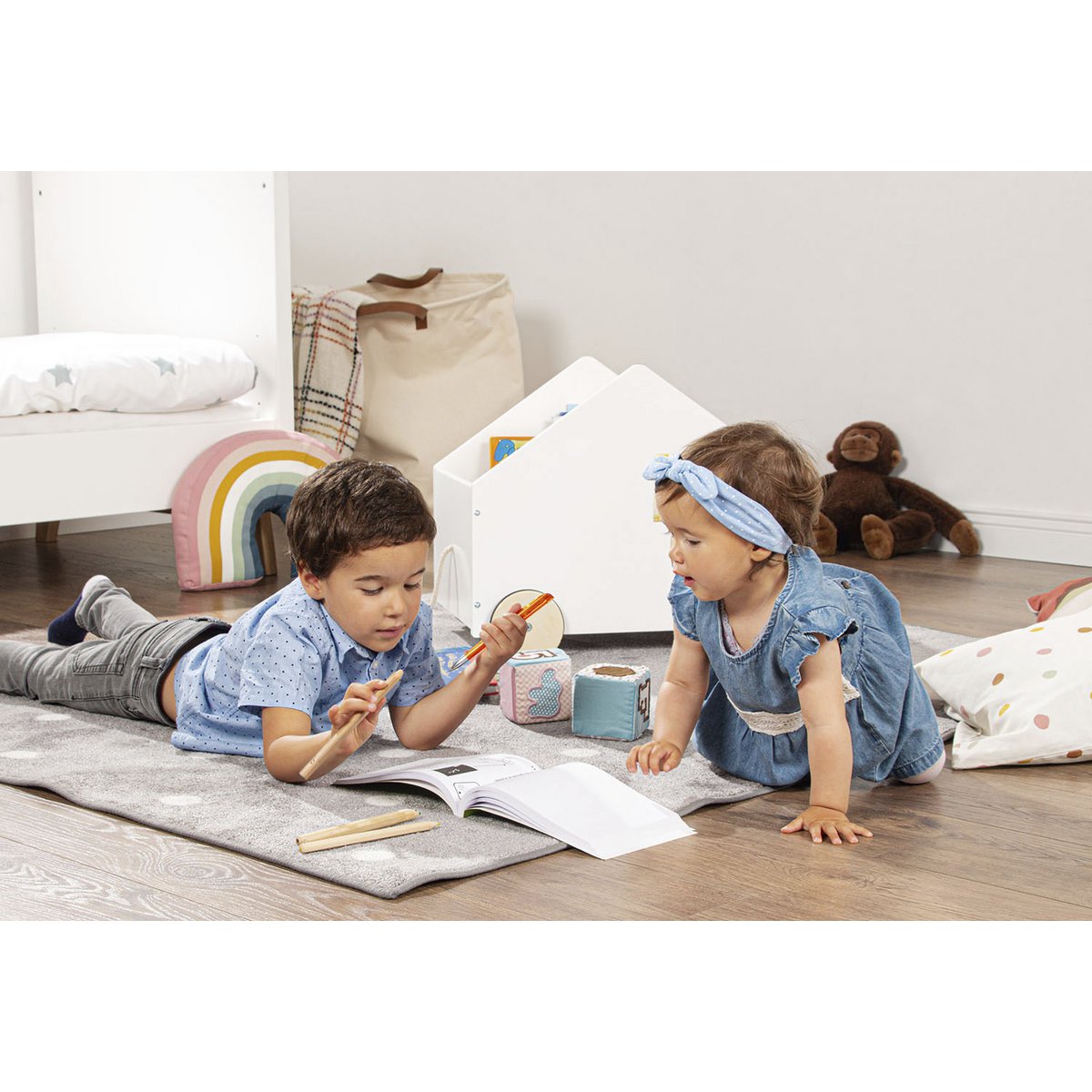 Toy chest on wheels 'Hydda', white