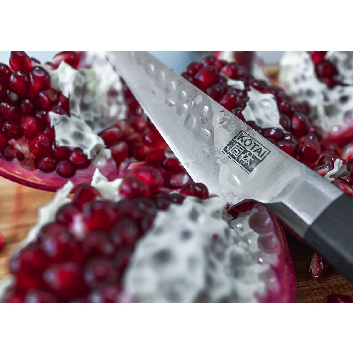 Knives and Kitchen Accessories Set - Bunka Starter Set Deluxe: 2 knives (Bunka paring knife + Bunka Santoku) + bamboo cutting board