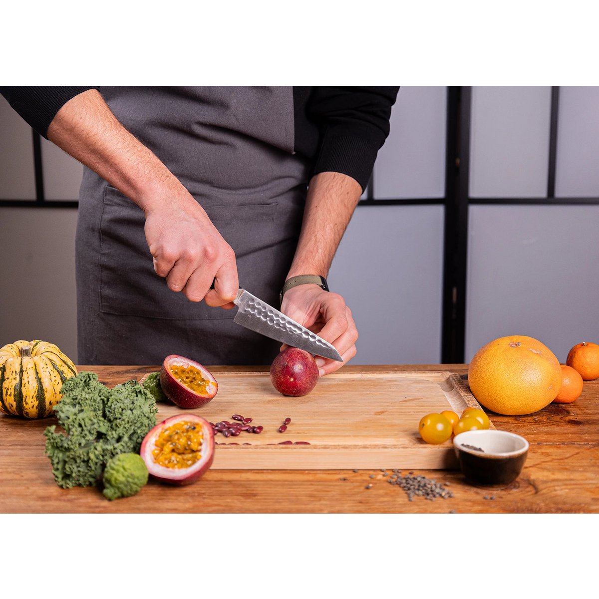 Knife and Kitchen Accessory Set - Bunka Complete Set Deluxe (C): 4 knives (Bunka paring knife + Bunka Petty + Bunka Santoku + Kiritsuke) + 2 accessories (100% cotton roll-up knife bag + sharpening steel)