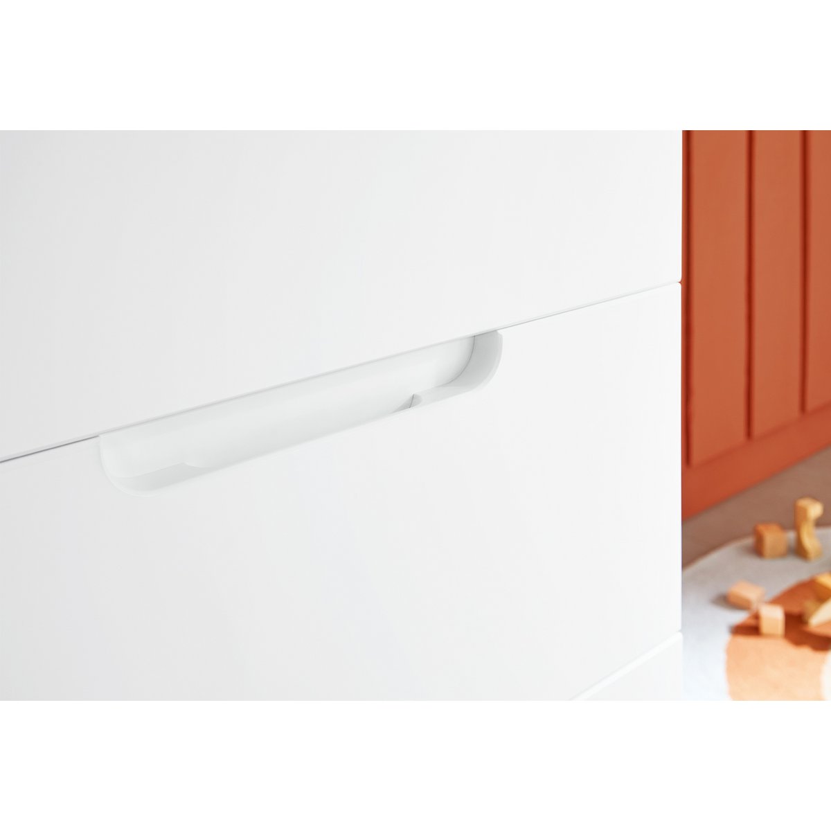 Starter set 'Bridge' extra wide
2 parts: cot, extra wide chest of drawers