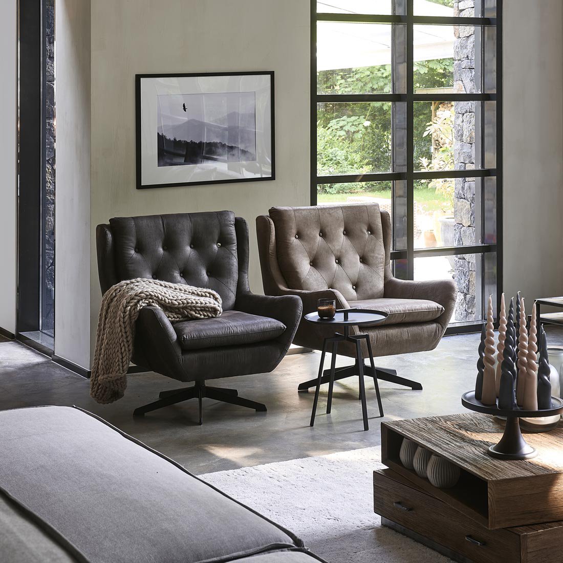 The Statesman Armchair Pel Coffee