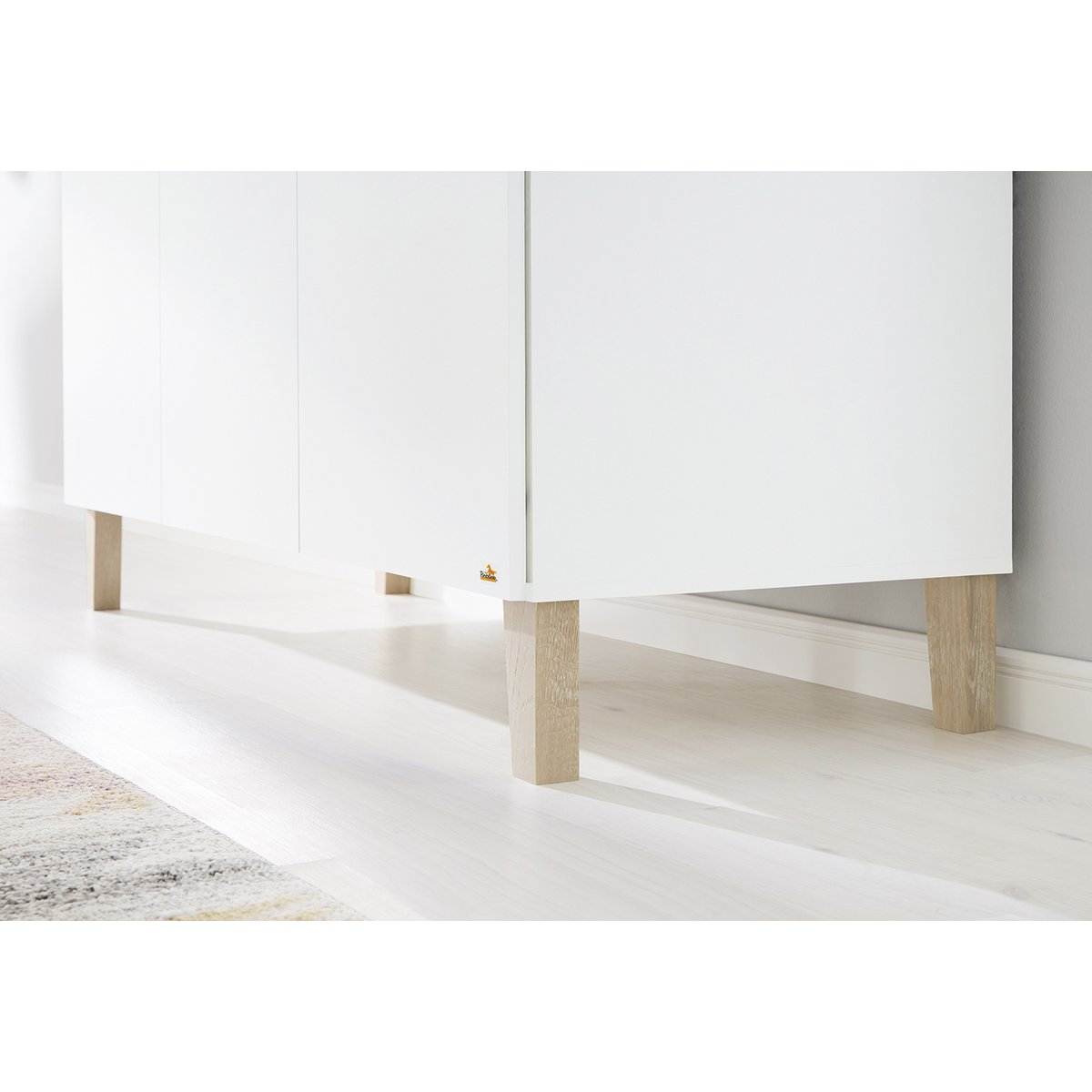 Nursery 'Lumi' wide large
3 parts: cot, wide dresser, large wardrobe