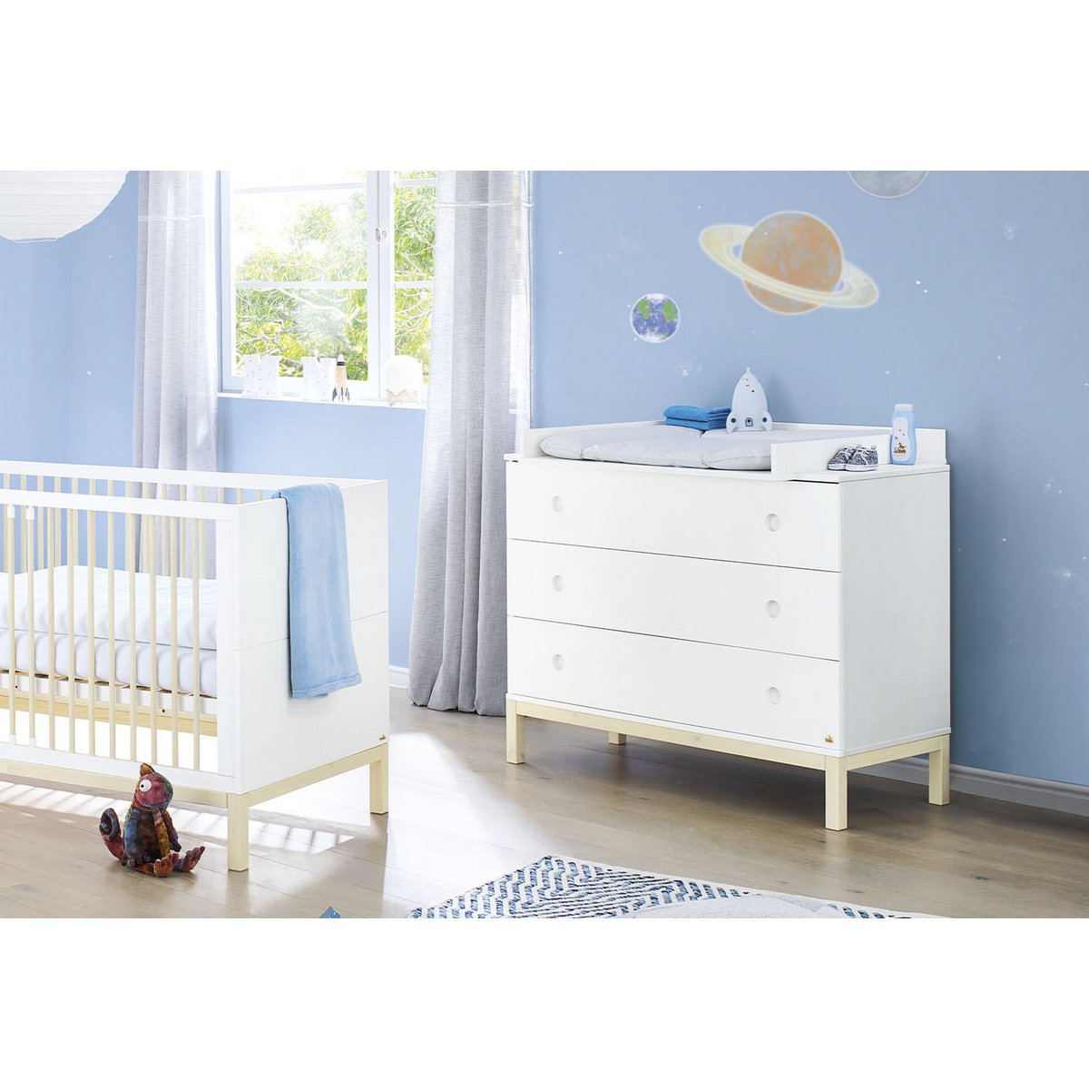 Chest of drawers 'Skadi' wide