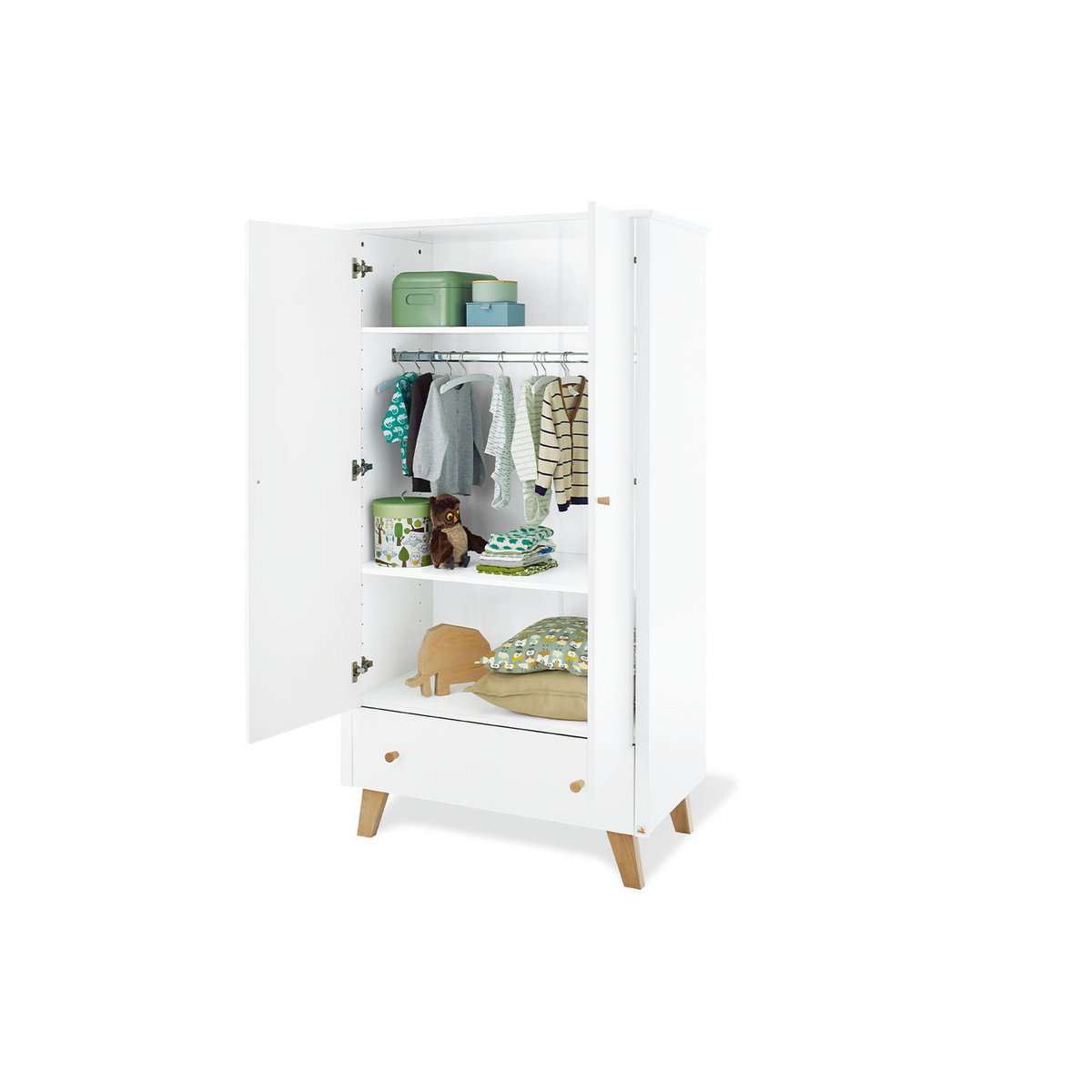 Nursery 'Pan' extra wide
 3 parts: cot, extra wide chest of drawers, 2-door wardrobe