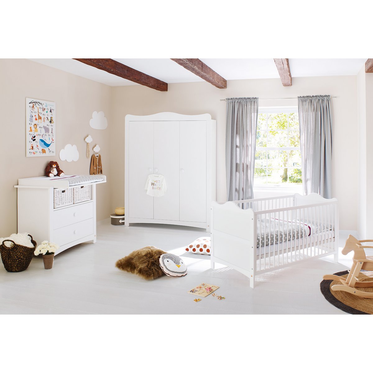 Nursery 'Florentina' wide large
 3 parts: cot, wide dresser, large wardrobe