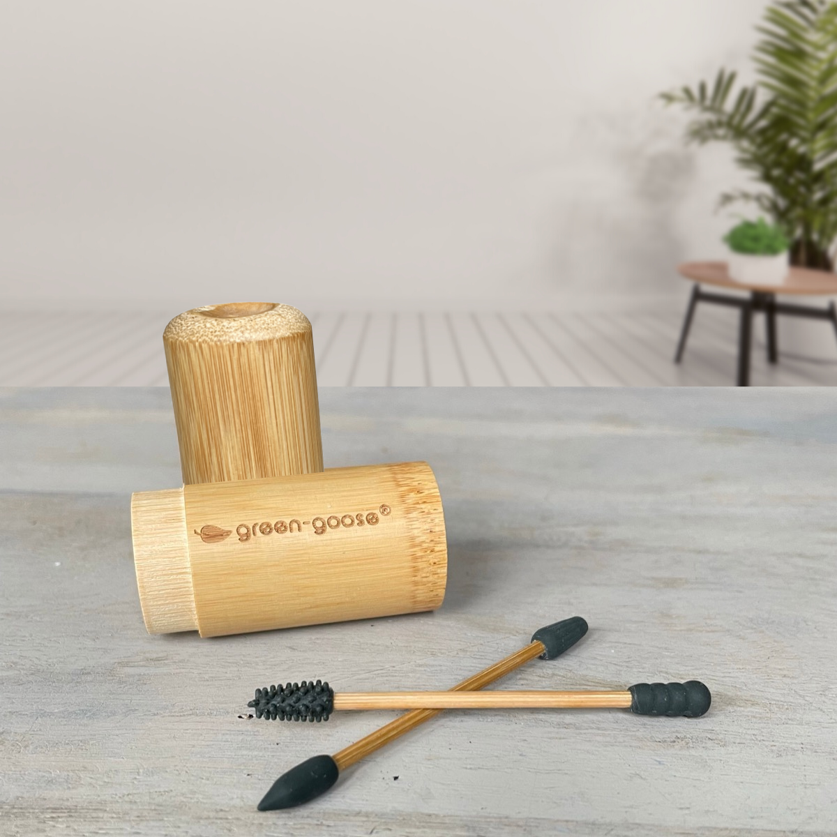 green-goose Reusable Cotton Swabs (2 Pieces) in Bamboo Holder