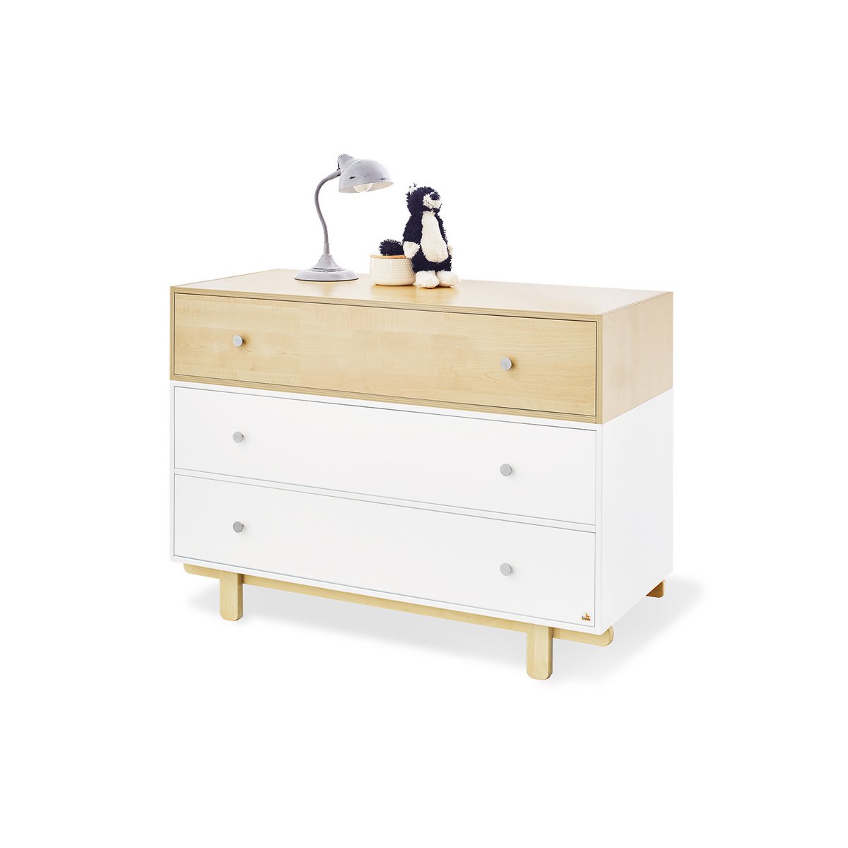 Starter set 'Boxing' wide 
2 parts: cot, wide chest of drawers