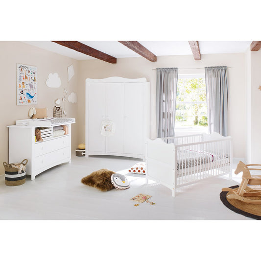 Nursery 'Florentina' extra wide large
 3 parts: cot, extra wide dresser, large wardrobe