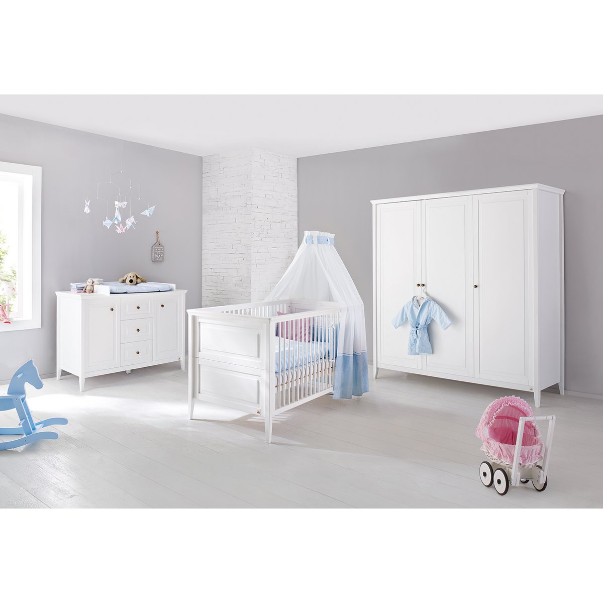 Nursery 'Smilla' extra wide large
 3 parts: cot, extra wide dresser, large wardrobe