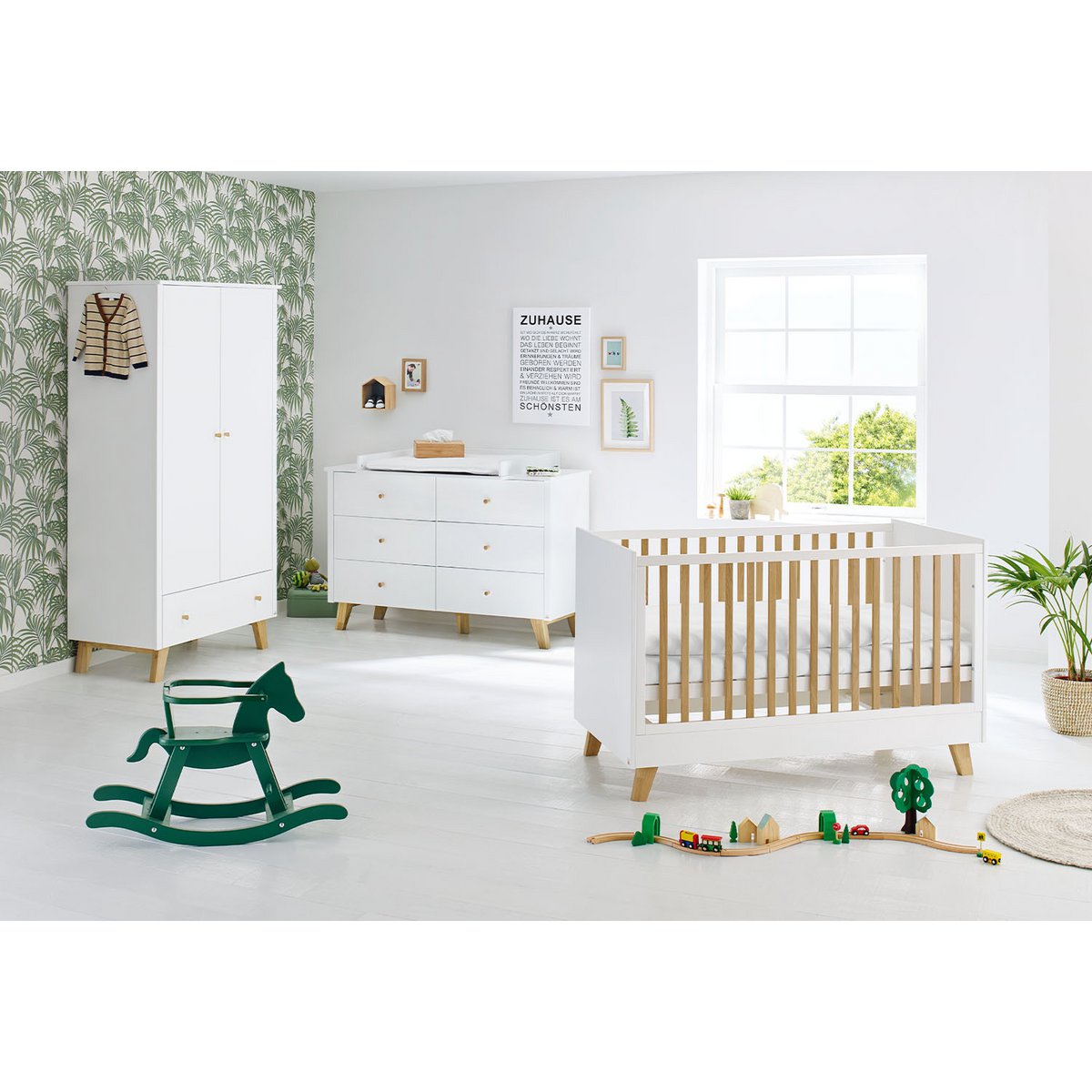 Nursery 'Pan' extra wide
 3 parts: cot, extra wide chest of drawers, 2-door wardrobe