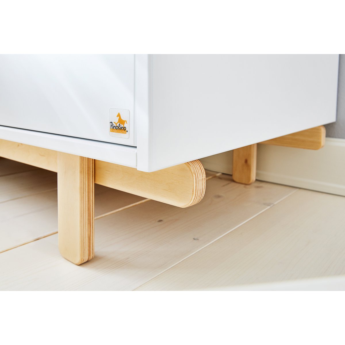 Nursery 'Boks' extra wide large with 3 doors
 3 parts: cot, extra wide chest of drawers, large wardrobe with 3 doors