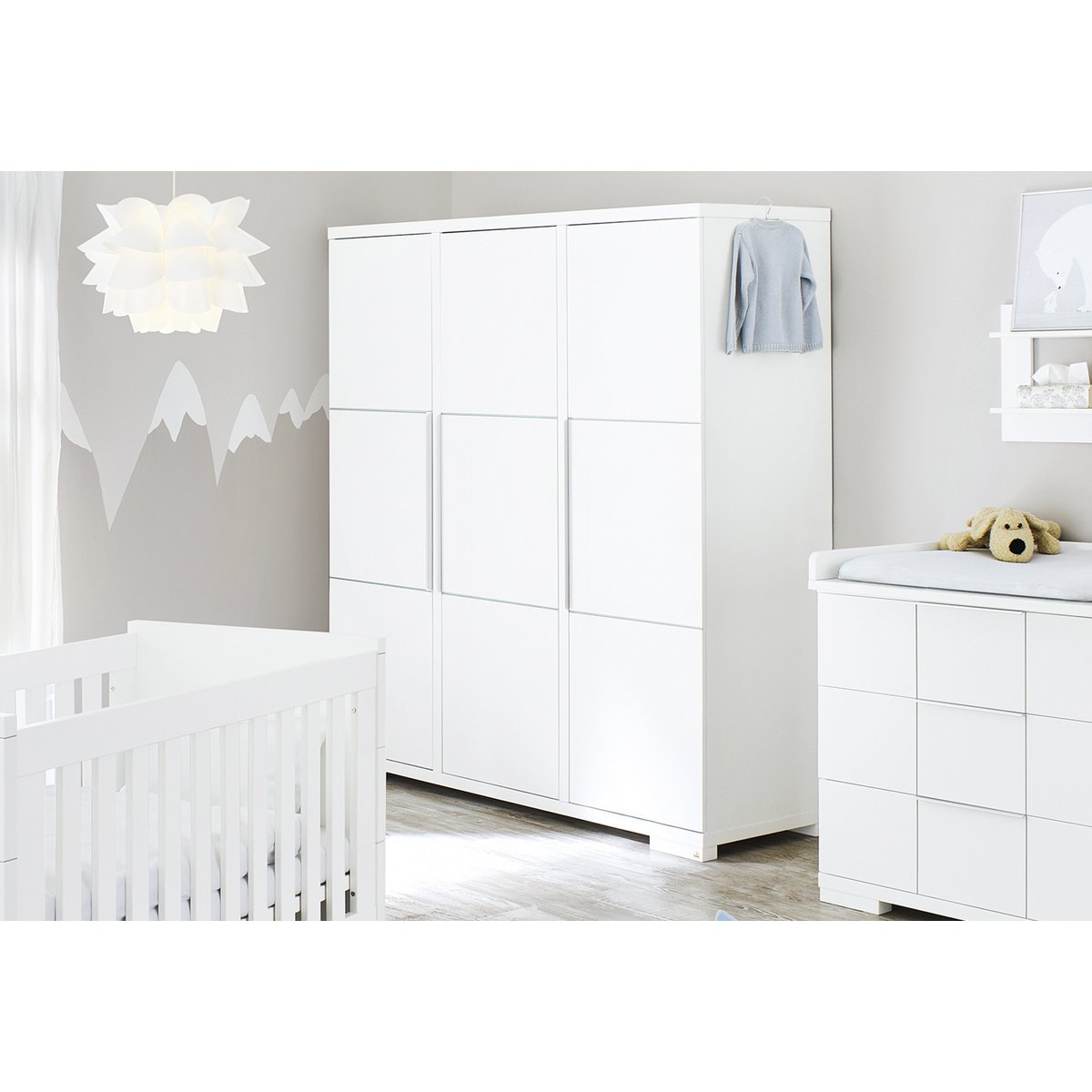 Wardrobe 'Polar' large