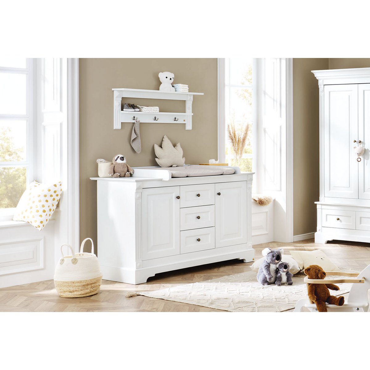 Chest of drawers 'Emilia' extra wide