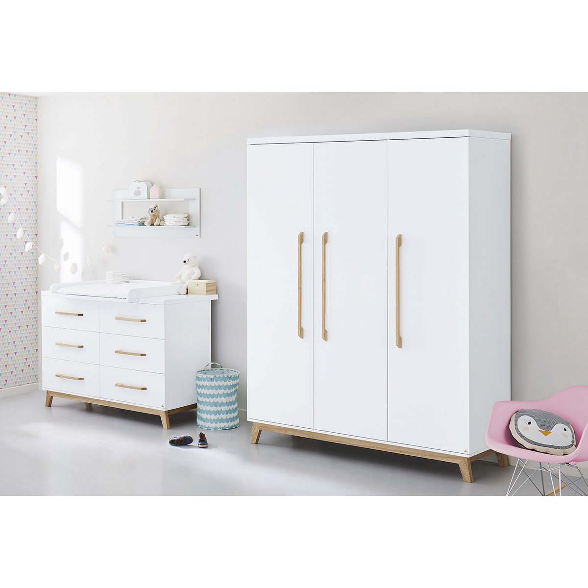 Wardrobe 'Riva' large