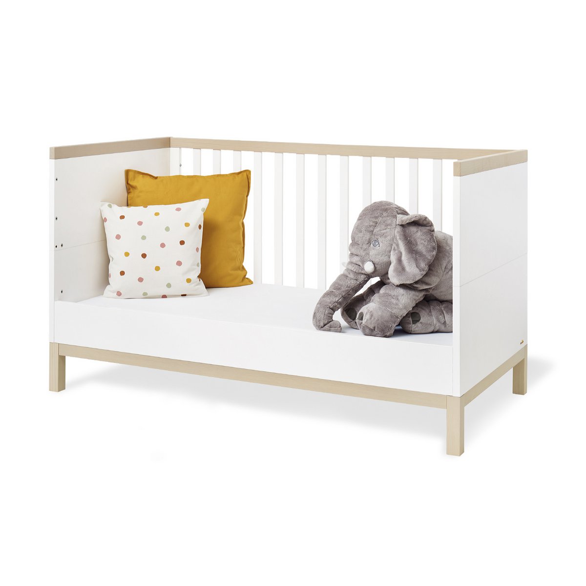 Starter set 'Light' wide
 2 parts: cot, wide chest of drawers