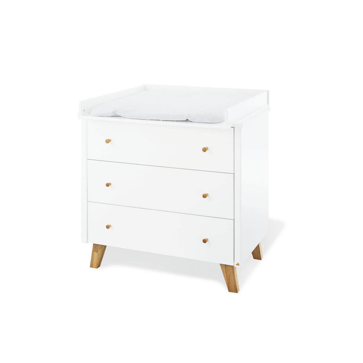 Nursery 'Hilda &amp; Pan' wide, white, incl. wall shelf
 4 parts: house bed, wide chest of drawers, 2-door wardrobe, wall shelf