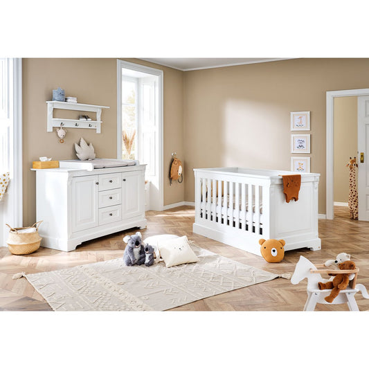 Starter set 'Emilia' extra wide
 2 parts: cot, extra wide chest of drawers