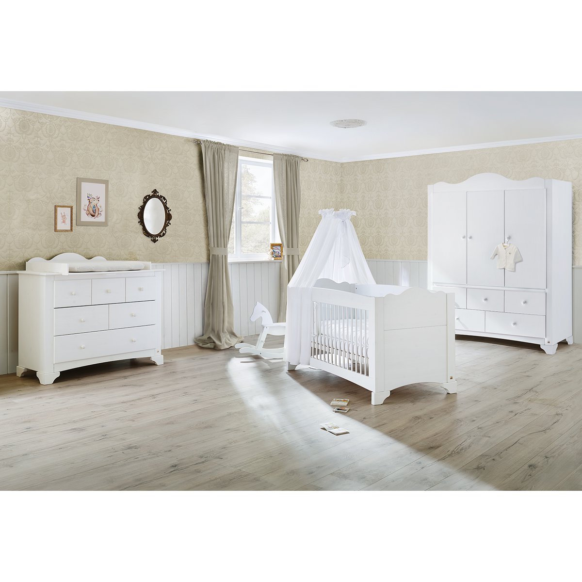 Nursery 'Pino' wide large with 3 doors
 3 parts: cot, wide chest of drawers, large wardrobe with 3 doors