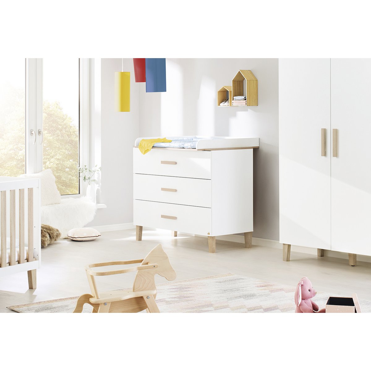 Chest of drawers 'Lumi' wide