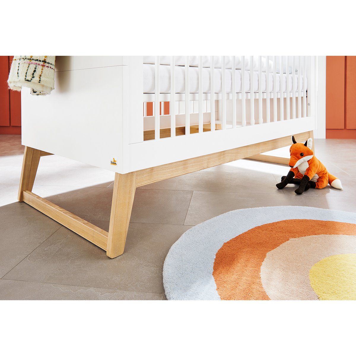 Nursery 'Brug' extra wide
 3 parts: cot, extra wide chest of drawers, 2-door wardrobe